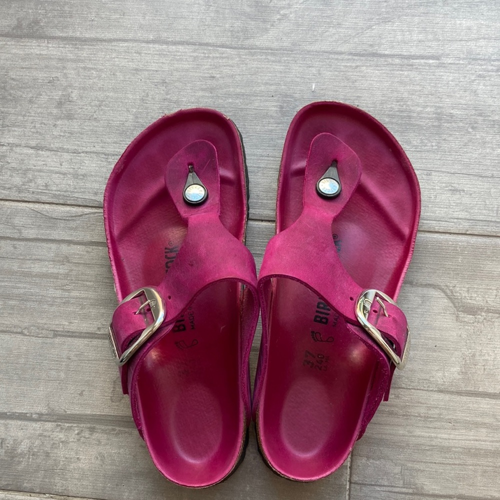 Fuchsia Birkenstock EU 37 US 6